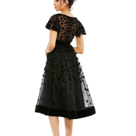 MAC DUGGAL FLORAL APLLIQUE COCKTAIL MIDI BLACK MIDI DRESS sz 16 - Picture 3 of 4